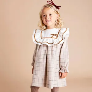 Enfants robes espagnoles pour filles 2024 enfants robe à carreaux à manches longues avec garniture en velours bébé fille Boutique robes