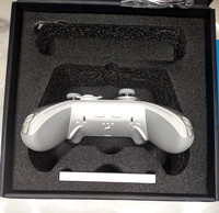 Manette de jeu Flydigi Apex 5 avec joysticks FORCEFLEX offrant une plage de tension ultra-large de 30 à 100gf, manette de jeu