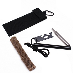 1/2*5 pouces Survie de Démarreur de Feu Outil Paraffine Cire Cordon Amadou Ferrocium Tige <span class=keywords><strong>Firesteel</strong></span> avec Sac de Transport En Nylon - Product Image 2