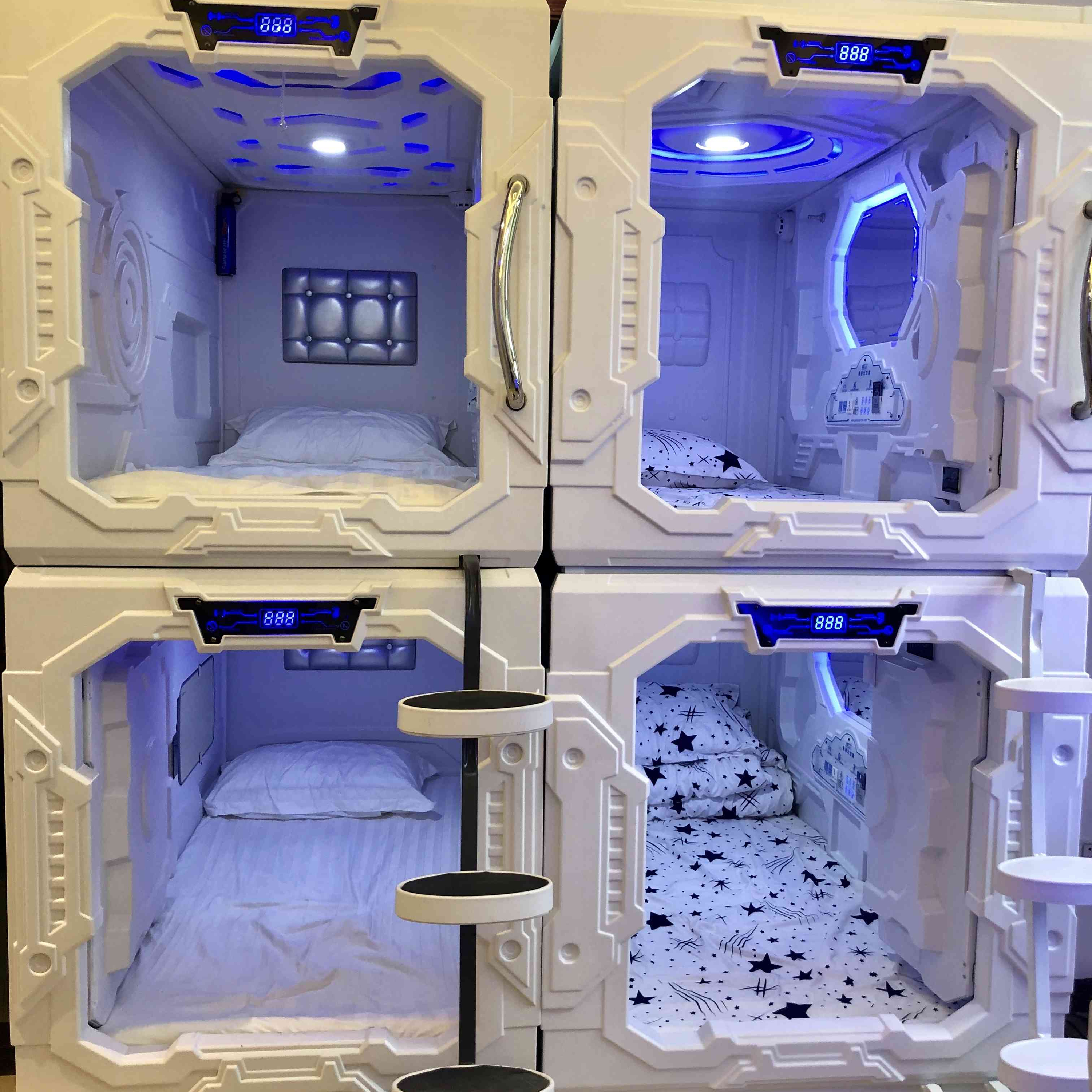 Modern Vertical Capsule Single bed Sleeping box with Smart Card Lock