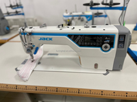 Nouvelle machine à coudre industrielle à point droit informatisée à aiguille simple Jack A5E-A à intelligence artificielle