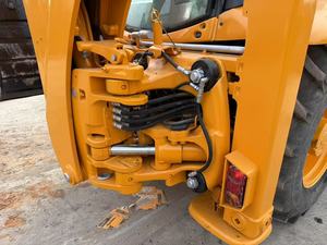 Chargeuse-pelleteuse JCB d'occasion 6 tonnes, état quasi neuf, engin usagé avec moteur en stock à vendre - Product Image 6