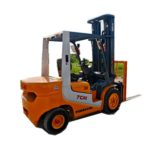 รถยกดีเซล FD30 TCM 3 Tons3 tsges 6เมตรจากญี่ปุ่นใช้สำหรับฟาร์มที่มีส่วนประกอบหลัก - Product Image 1