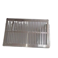 Grille de ventilation métallique à fentes sur mesure en tôle pour équipement industriel et ventilation d'appareils OEM