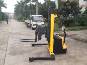 Apiladores Eléctricos de Horquilla para Levantar y Mover Materiales, Elevador Manual Rentable para Uso en Almacenes - Product Image 2