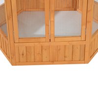 Grande cage à oiseaux hexagonale en bois gris clair avec toit couvert, volière extérieure