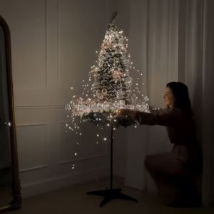 Árbol de Navidad Plegable de Alta Calidad de 150 cm El árbol viene con luces y decoraciones. - Product Image 3