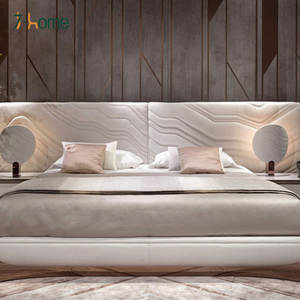 Комплект мебели для спальни из итальянской кожи Villa: роскошная кровать King-size с мягкой обивкой и стальным каркасом в минималистичном стиле - Product Image 6