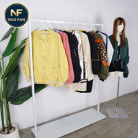 Jaket Fashion Wanita Bekas - Sedikit Terpakai Berbagai Model Paket Campuran Model WD088 Semua Ukuran Penjualan Lintas Batas Hong Kong