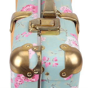 Hộp Quà Tặng Vali Bằng Bìa Cứng Chất Liệu Gỗ Hình Hoa Màu Xanh Lá Cây Nhỏ Nhắn Bán Chạy 2021 - Product Image 5