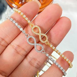 Pulsera de tenis ajustable con símbolo de infinito chapada en oro de 18k, diseño personalizado para mujer - Product Image 2