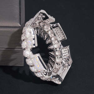Boîtier <span class=keywords><strong>en</strong></span> <span class=keywords><strong>argent</strong></span> plaqué GA2100 serti <span class=keywords><strong>de</strong></span> diamants Moissanite - Product Image 5