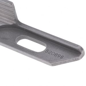 S20898-101 STRONG.H Marque REGIS pour BROTHER EF4-N11 Lame d'angle (acier au tungstène) Pièces détachées pour machine à coudre industrielle - Product Image 5