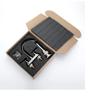 Robinet de lavabo en acier inoxydable 304 avec bec pivotant noir, finition or brossé, mitigeur de lavabo à double poignée pour la maison et l'hôtel - Product Image 6