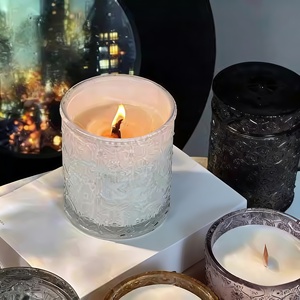 Lilin Aroma dalam Stoples Kaca Berukir Motif Bunga Warna-warni, Lilin Aroma Suvenir Pribadi Buatan Tangan Kelas Atas - Product Image 5