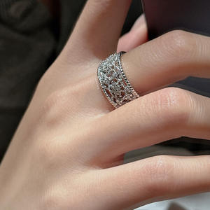 Anillo de Encaje de Plata Pura S925, Estilo Antiguo, Diseño de Nicho, Joyería Ligera, Simple, Moderno, Retro, con Patrón Hueco, Anillo con Incrustaciones de Moda - Product Image 3