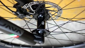 BICICLETA DE MONTAÑA JAVA SUOH CON HORQUILLA DE FIBRA DE CARBONO PARA ADULTOS EN STOCK 27/<span class=keywords><strong>30</strong></span> VELOCIDADES - Product Image 4