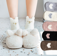 Chaussettes d'hiver chaudes et douillettes en forme de patte de chat, chaussettes moelleuses pour dormir à la maison, chaussettes d'hiver en forme de patte de chat