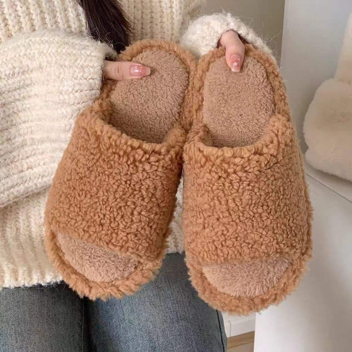 New Cute Panda Plush Thick Warm slippers for Women's Winter Indoor Home Anti slip Cotton slippers with Toe Caps and Ins Style
