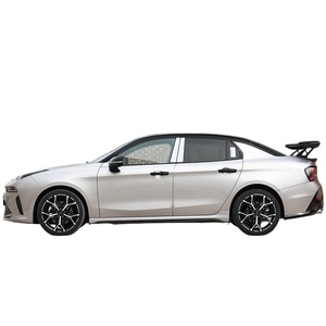 <span class=keywords><strong>Lynk</strong></span> & <span class=keywords><strong>Co</strong></span> 03 2026, Nuevo Auto con Alerón Trasero Grande, Edición 2.0TD, 181 Caballos de Fuerza, Motor L4, Transmisión DCT de 7 Velocidades, Sedán Compacto, Compre Auto en Línea a Bajo Precio - Product Image 4