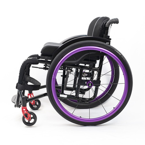 Le fauteuil roulant sportif pliable peut être conçu et ajusté individuellement en fonction de la condition physique et des exigences de l'utilisateur - Product Image 2