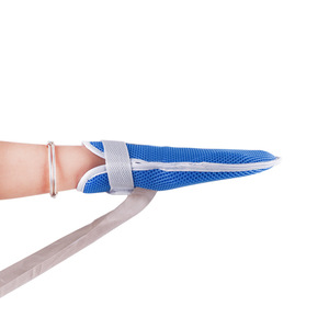Gants de retenue pour enfants, en maille bleue, sangle réglable, protection des mains pour une utilisation en toute sécurité - Product Image 1