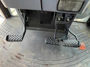 รถแทรกเตอร์แมสซีย์เฟอร์กูสันใช้รถแทรคเตอร์ฟอร์ด8670ล้อสำหรับฟาร์มสวนผลไม้รถแทรกเตอร์ขนาดกะทัดรัดพร้อมตัวโหลดด้านหน้าเครื่องจักรกลการเกษตร - Product Image 6