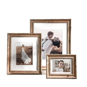 Cadre photo 6 pièces avec présentoir rembourré ou de table et cadre de collage mural pour son cadeau idéal pour la Saint-Valentin - Product Image 1