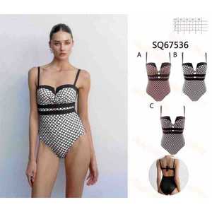 Costume da bagno intero modellante, coprente, sexy, monokini, taglie 42, 44, 46, 48, colori assortiti - Product Image 1