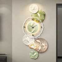 Dernier modèle Art déco Poisson avec horloge Lumière LED Peinture Acrylique UV Imprimé Lumineux Art Mural pour le Salon