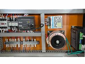 เครื่องติดฉลากอัตโนมัติสองด้าน ความเร็วสูง ความแม่นยำสูง - Product Image 6