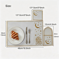 Ensemble de sets de table en cuir PU personnalisés en gros, avec motifs lune et étoile dorés en relief, pour la décoration de l'Aïd Moubarak
