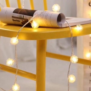 Bán Buôn Dễ Thương Thiết Kế 2M + 10L 3M + 20L 4M + 30L 3600K Ấm Trắng Pin Hoạt Động LED Pompom Bóng Chuỗi Ánh Sáng - Product Image 2