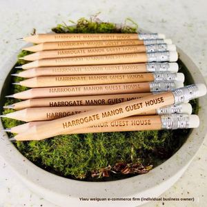 Crayons en bois gravés avec logo personnalisé, vente en gros, crayons courts portables pour enfants, mine HB, finition bois de qualité supérieure - Product Image 3