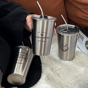 แก้วน้ำสแตนเลสเก็บอุณหภูมิ 12-24 ชั่วโมง พร้อมหลอด สำหรับเดินทางและใช้ในชีวิตประจำวัน - Product Image 4