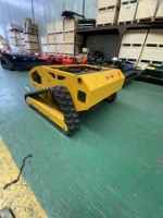 Tondeuse à gazon robotisée multifonctionnelle à chenilles en caoutchouc, télécommandée, pour usage domestique et jardinage