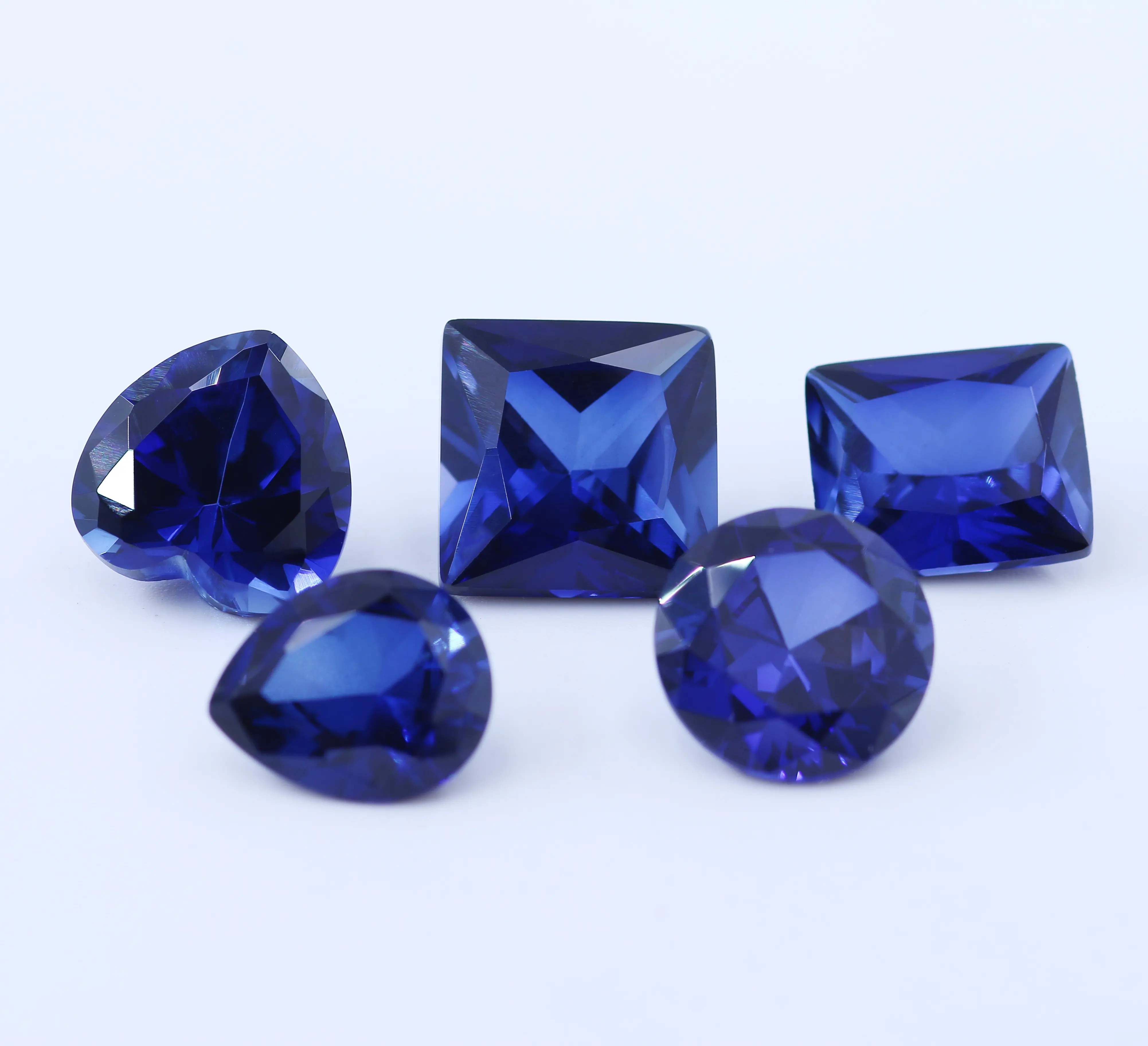 Customized Pear Heart Round Square Cut 34# Synthetic Blue Sapphire Corundum Stones