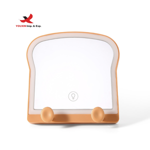 3 Days Factory Wholesale LED Lighted Travel Makeup <b>Mirror</b> Desktop Trifold 3X Magnification Single <b>Compact</b> <b>Mirror</b> GZ RTS Bulk - Product Image 1