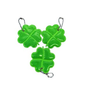 PVC Custom Reflective Pendant Waterproof Double-Sided Reflective Safety Strip Reflector Pendant for Cycling Running Keychain