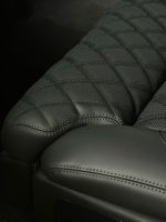 Siège VIP de luxe en cuir PU pour Toyota Fortuner, vente en gros d'usine, installation non destructive, étanche, avec réfrigérateur intégré
