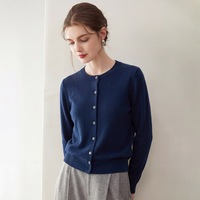 Cardigan décontracté en soie et cachemire pour femme, design élégant et léger, pull fin en maille pour le printemps, motif uni