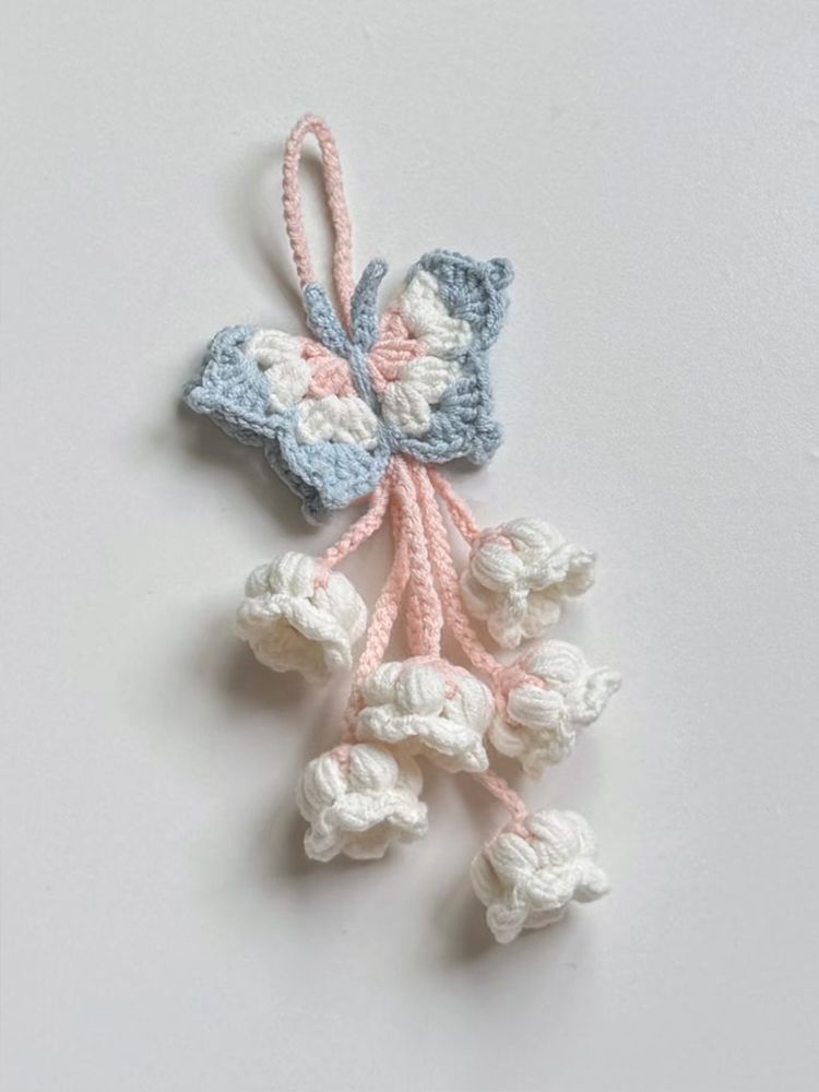 ลิลลี่ผีเสื้อสีน้ำเงินและสีเทา-ผลิตภัณฑ์สำเร็จรูป