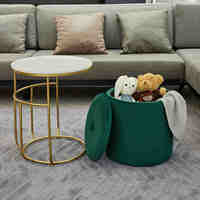 Ensemble de deux pièces Bailey, pouf rond rembourré, table basse en métal vert, pouf en tissu velours, pouf de rangement, table basse en chêne