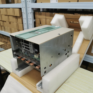 Contrôleur de vitesse de moteur numérique SIMOREG Siemens 6RA7025-6DS22-0 pour l'automatisation industrielle - Product Image 5