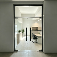 Porte à ressort en aluminium en gros avec verre trempé pour entrée de magasin commercial