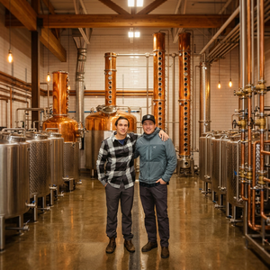 Alambic à colonne haute performance DYE 4000L pour spiritueux neutres, vodka et gin - Installation de distillerie commerciale - Product Image 1