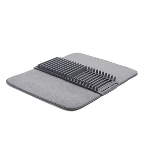 Escurridor de Platos 2 en 1 de Plástico, Organizador de Cocina con Tapete de Microfibra para Secado, Diseño que Ahorra Espacio - Product Image 4