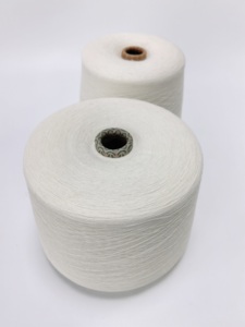 Hilo de Mezcla Cruda Ne40/1 45% Modal Birla/45% Algodón Peinado/10% Lana para Confección de Ropa de Moda - Product Image 2