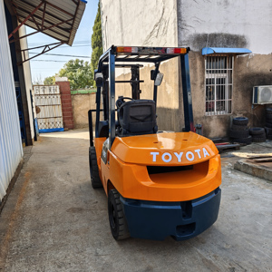 Used Toyota <b>Forklift</b> 2.5-30t Diesel & Electric Engine for Sale-in Stock Welcome Inquiry - Product Image 4