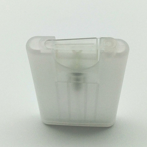 Transparent désinfectant pour les mains à base d'alcool visa bouteille de pulvérisation de carte de crédit - Product Image 4
